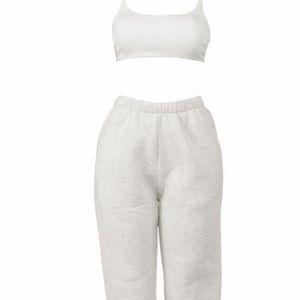Two piece sweat set🤍 SO COMFY and great material